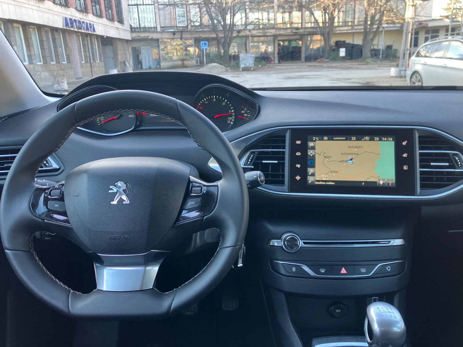 Peugeot 308 1.6HDI-NAVI | Mobile.bg � ����������� 15