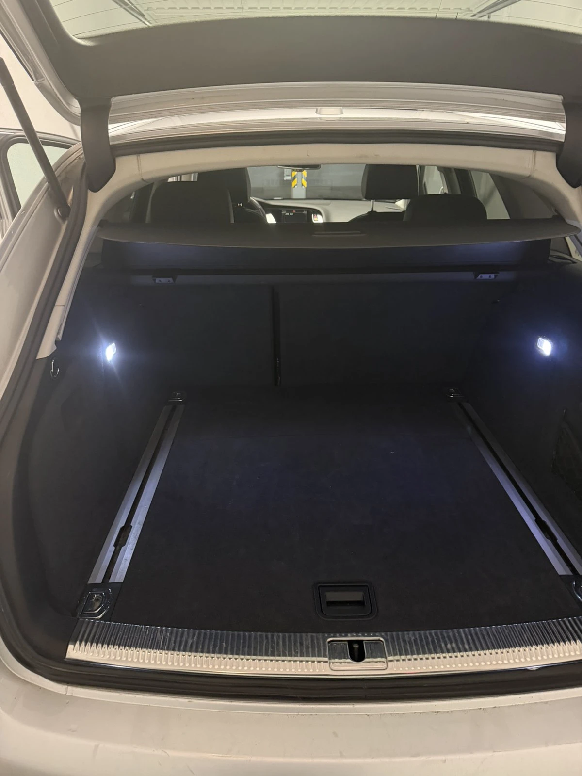 Audi A4 Avant, снимка 11 - Автомобили и джипове - 53065278