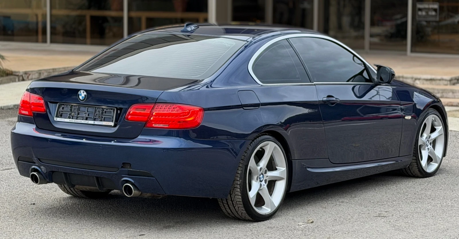 BMW 335 D 286к.с * Face-Lift* * M-пакет* * Навигация*  - изображение 6