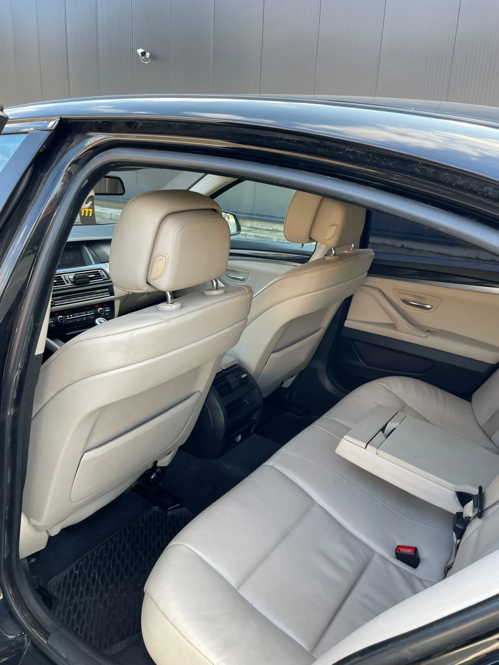 BMW 520  - изображение 8