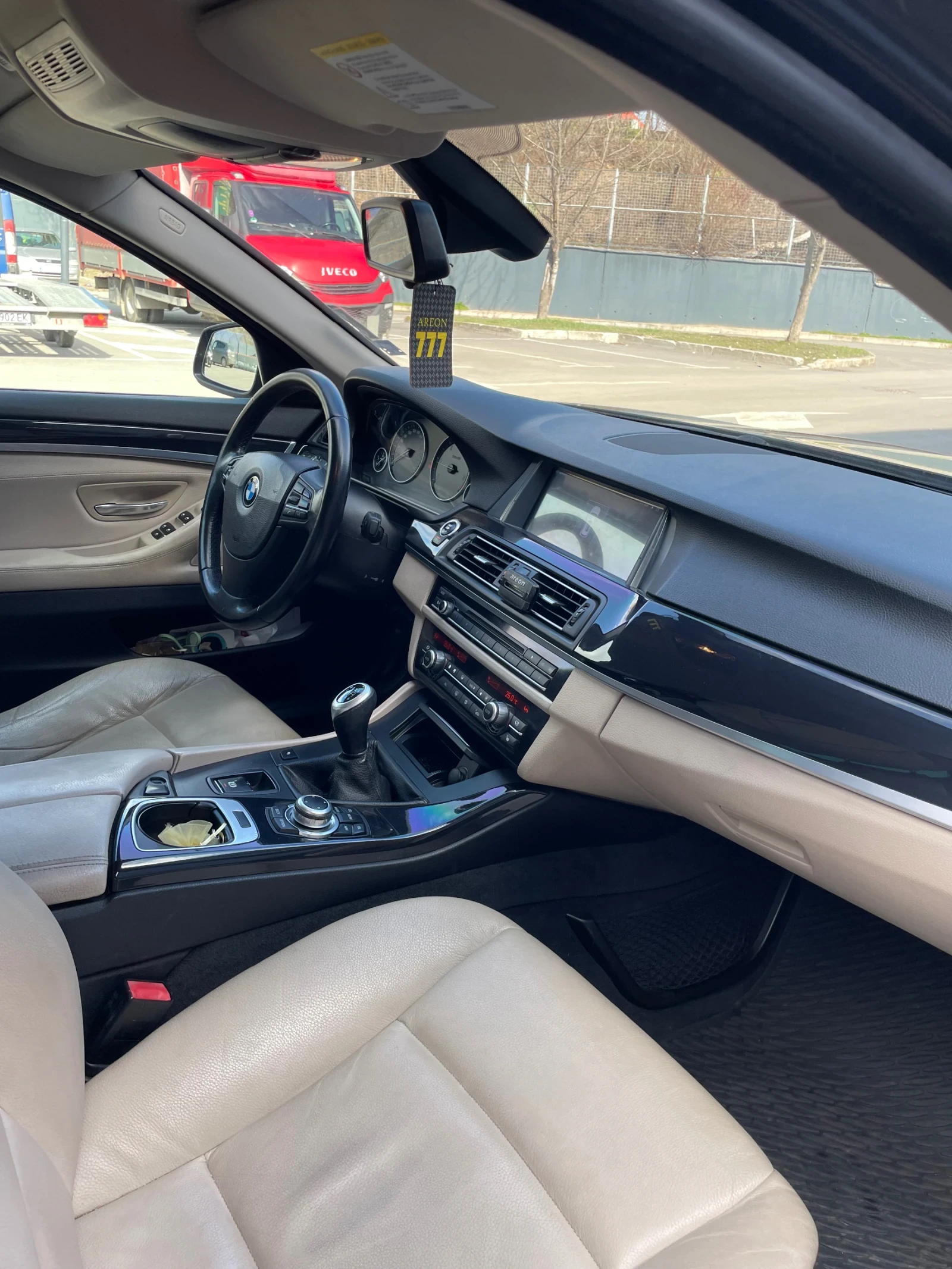 BMW 520  - изображение 9