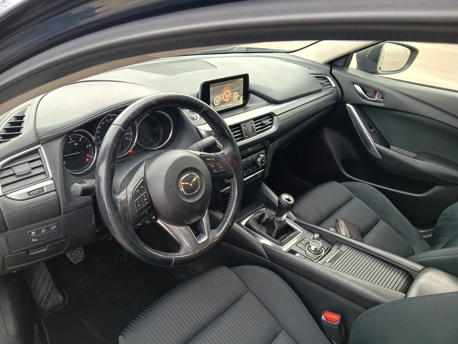 Mazda 6 2.2 Skyactive , снимка 8 - Автомобили и джипове - 53773242