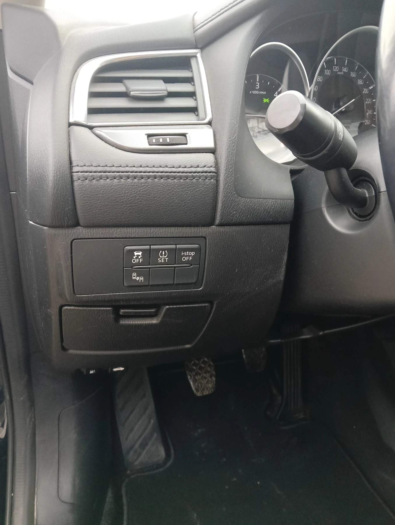 Mazda 6 2.2 Skyactive , снимка 13 - Автомобили и джипове - 53773242