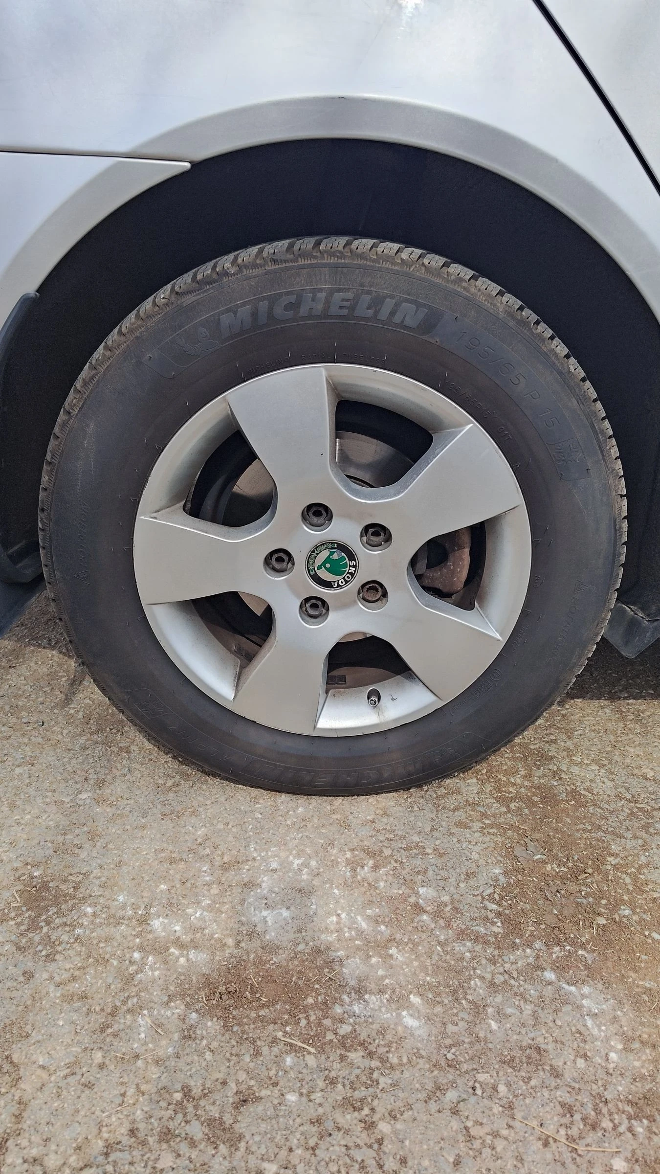 Skoda Octavia 1.6i * 115КС* BENZIN* ЕУРАТЕК* 180150км, снимка 4 - Автомобили и джипове - 53843246