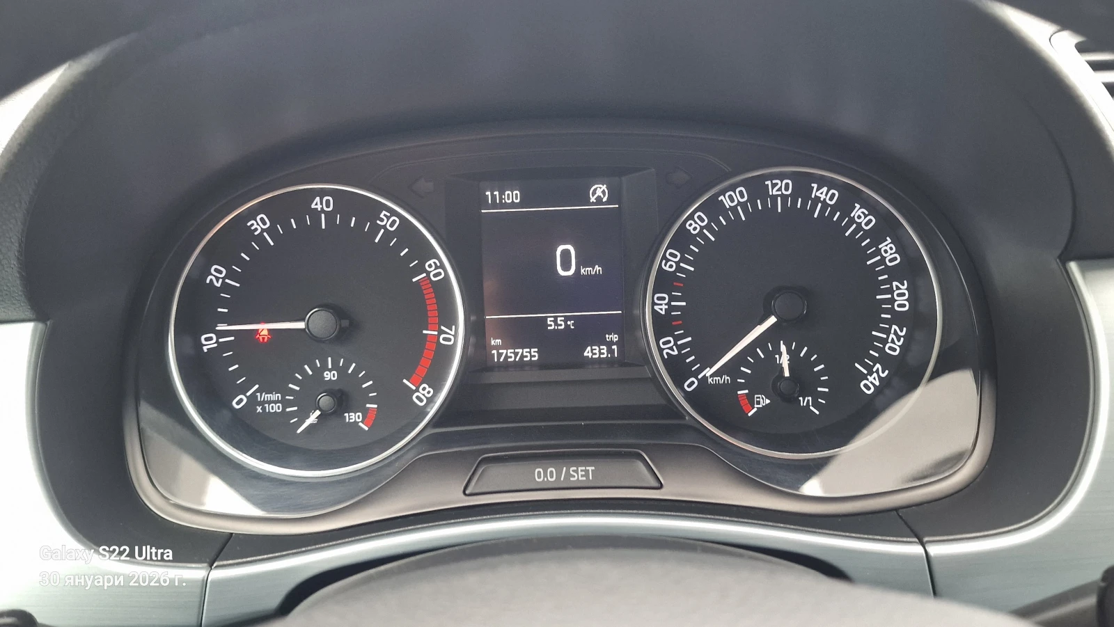 Skoda Fabia 5J, снимка 5 - Автомобили и джипове - 54226519