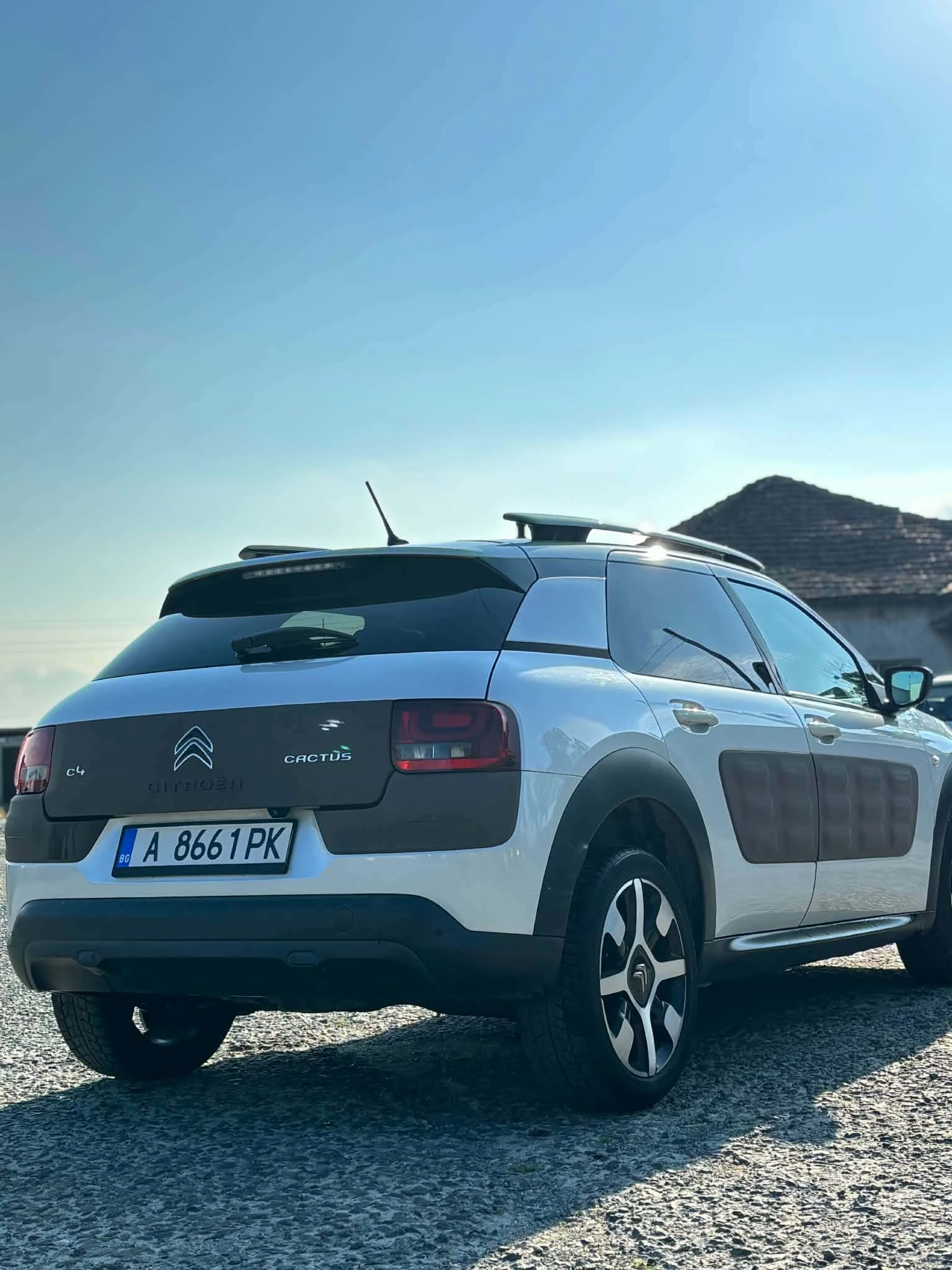 Citroen C4 Cactus Shine, снимка 3 - Автомобили и джипове - 54693001