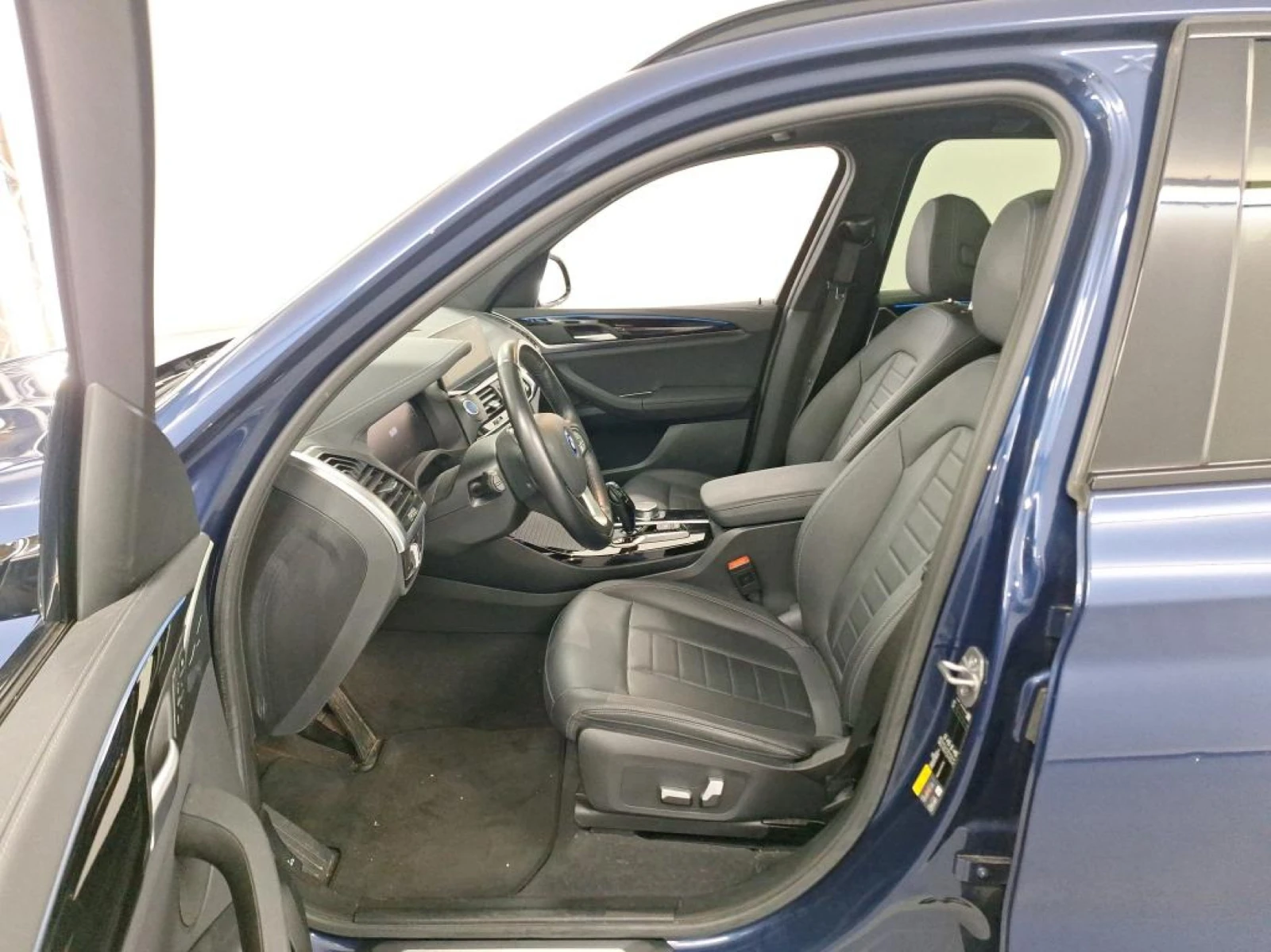 BMW iX3 Inspiring  97 SOH Лизинг, снимка 7 - Автомобили и джипове - 55080408