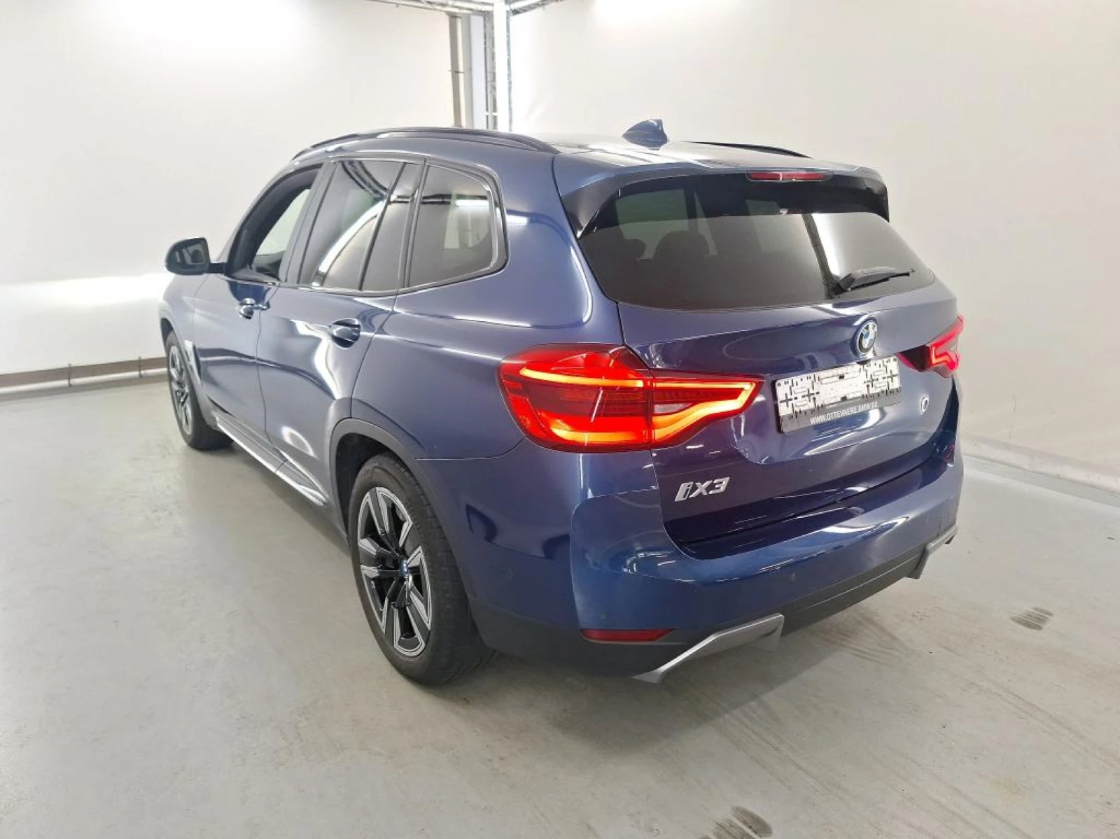 BMW iX3 Inspiring  97 SOH Лизинг, снимка 3 - Автомобили и джипове - 55080408