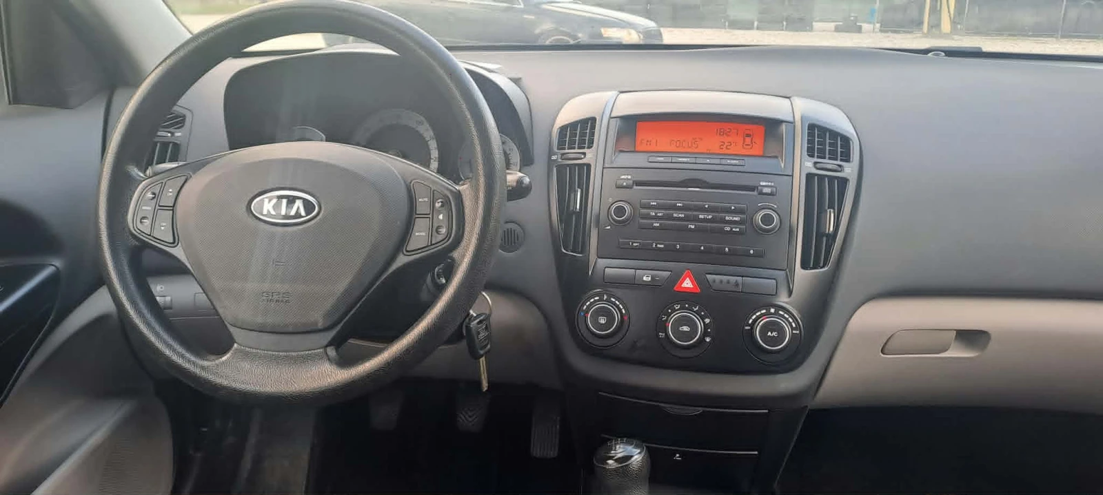 Kia Ceed 1.6 crdi | Mobile.bg � ����������� 1