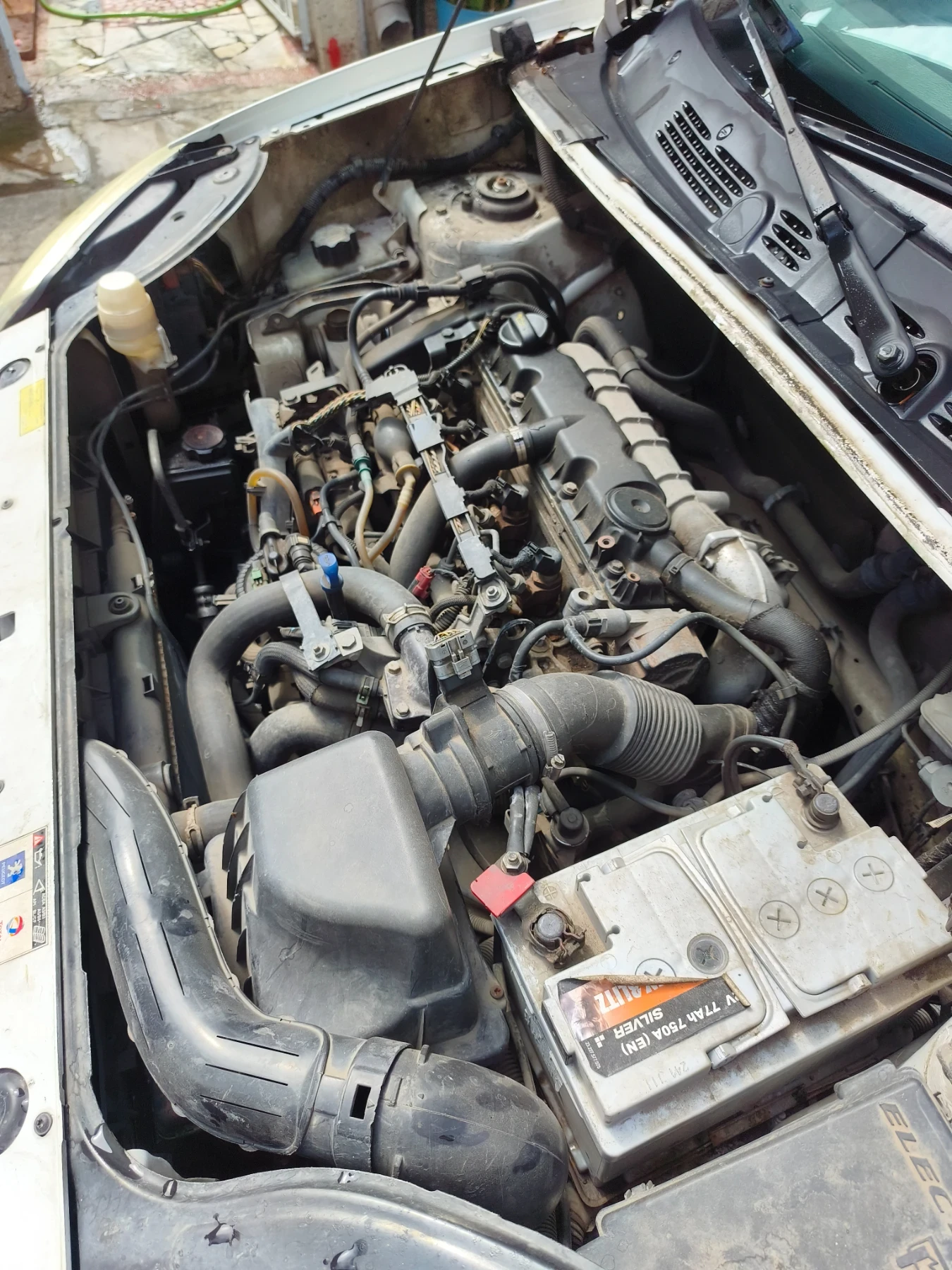Peugeot Partner 2000HDI, снимка 10 - Автомобили и джипове - 55938745