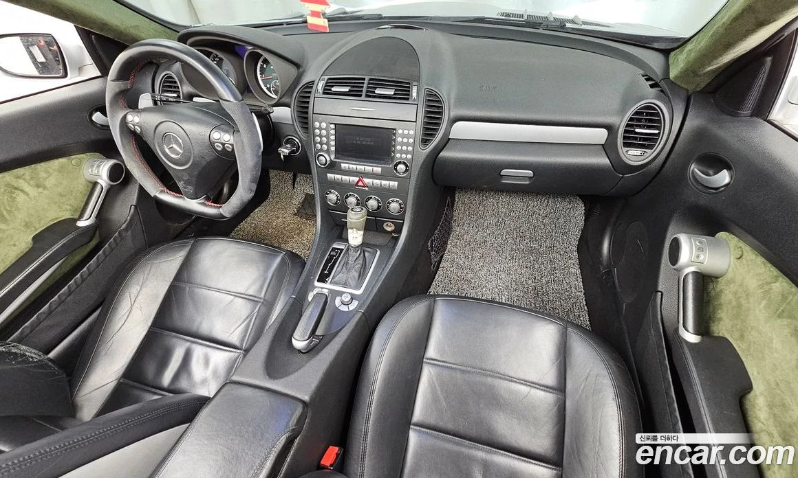 Mercedes-Benz SLK 55 AMG R171, снимка 6 - Автомобили и джипове - 55945662
