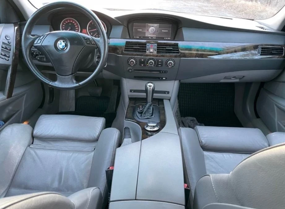 BMW 530 530D, снимка 11 - Автомобили и джипове - 56197938