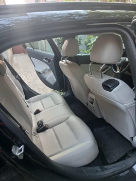 Mercedes-Benz GLA 200, снимка 9
