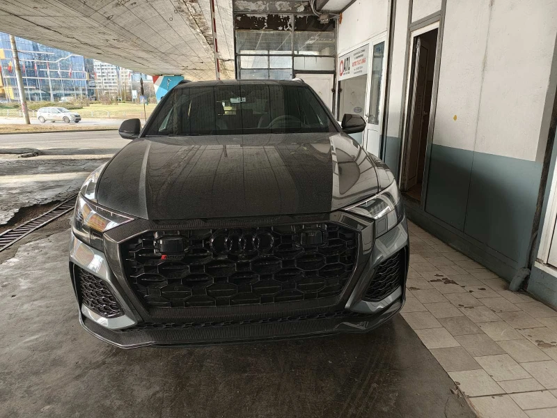 Audi RSQ8, снимка 1 - Автомобили и джипове - 48516567