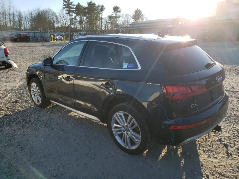 Audi Q5, снимка 6 - Автомобили и джипове - 48792639