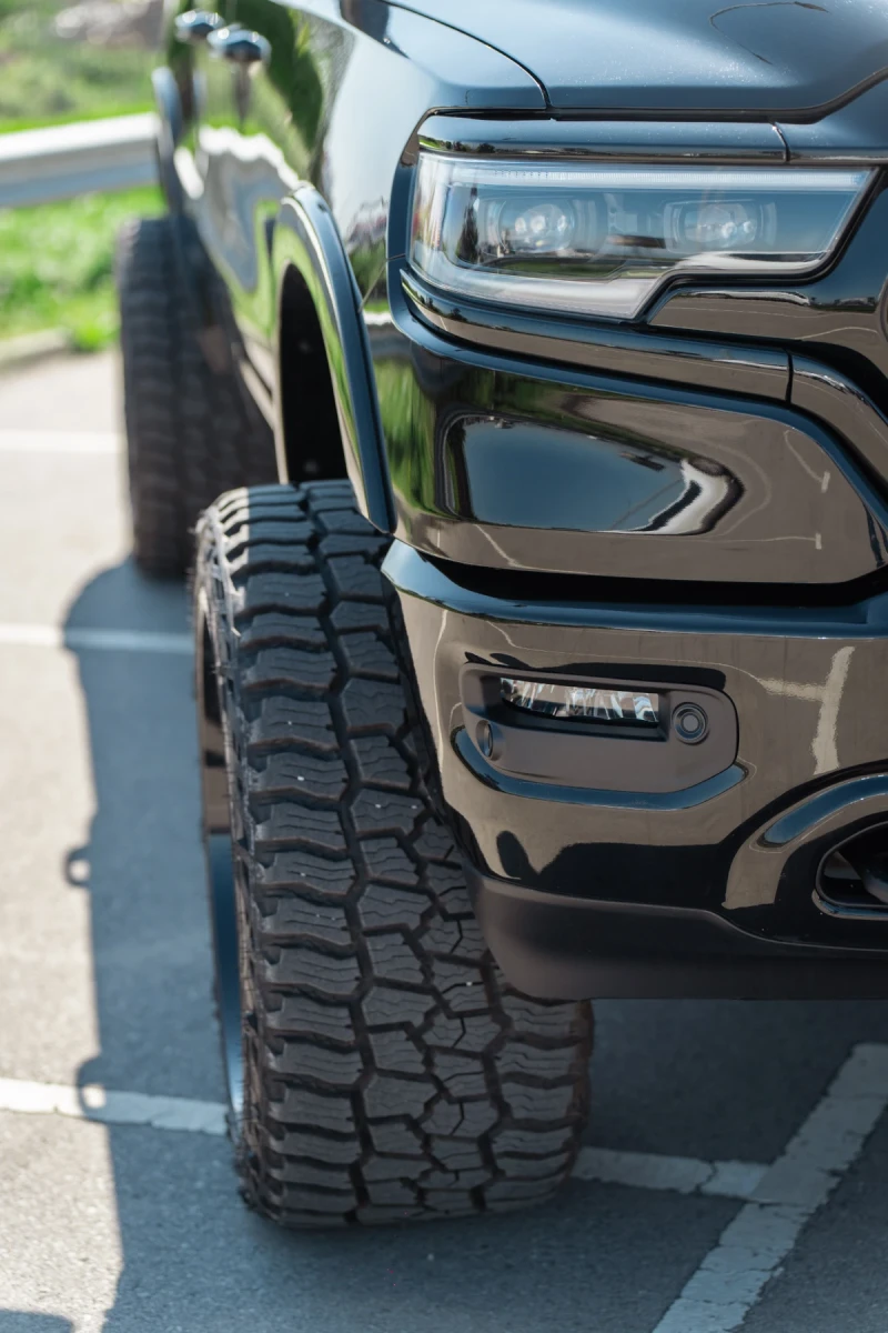 Dodge Ram 5.7 HEMI, снимка 6 - Автомобили и джипове - 52616032