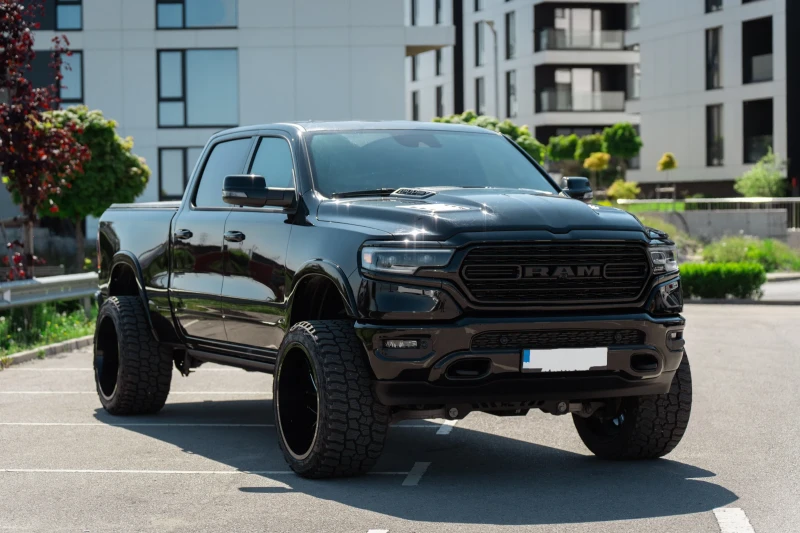 Dodge Ram 5.7 HEMI, снимка 2 - Автомобили и джипове - 52616032