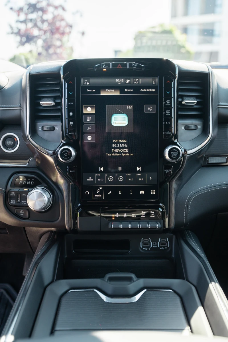 Dodge Ram 5.7 HEMI, снимка 10 - Автомобили и джипове - 52616032