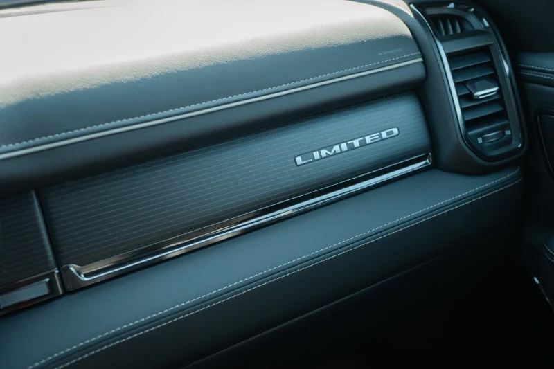 Dodge Ram 5.7 HEMI, снимка 14 - Автомобили и джипове - 52616032