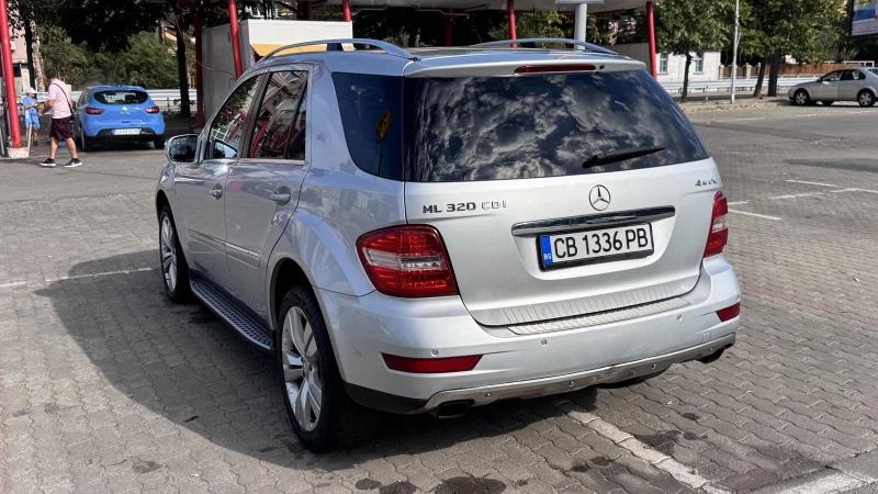 Mercedes-Benz ML 320 d 4M Airmatic FACE SzH Schiebedach 20Zoll #iCarbg, снимка 3 - Автомобили и джипове - 51420896
