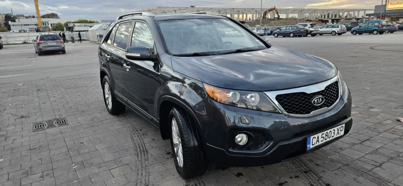 Kia Sorento 2.2 CRDI AWD, снимка 2 - Автомобили и джипове - 52240242