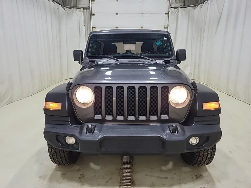Jeep Wrangler * UNLIMITED SPORT * CARFAX * ЦЕНА ДО БГ, снимка 8 - Автомобили и джипове - 52811945