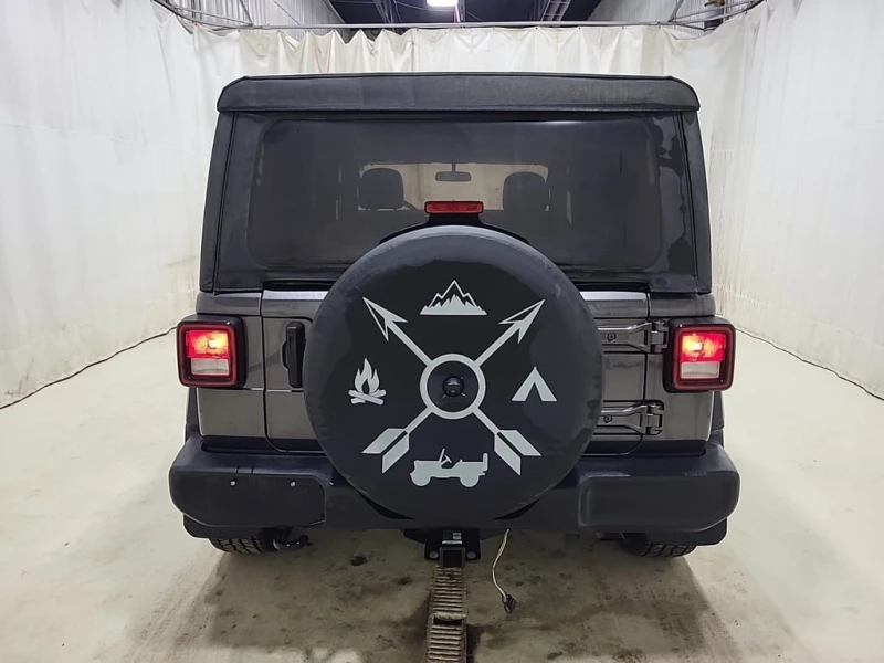 Jeep Wrangler * UNLIMITED SPORT * CARFAX * ЦЕНА ДО БГ, снимка 7 - Автомобили и джипове - 52811945