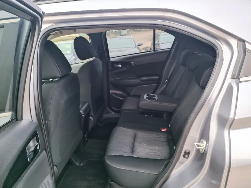 Mitsubishi Eclipse Cross 1.5Т-163кс-ШВЕЙЦАРИЯ-АВТОМАТ-4Х4-NAVI-KEYLESS, снимка 10 - Автомобили и джипове - 53447265