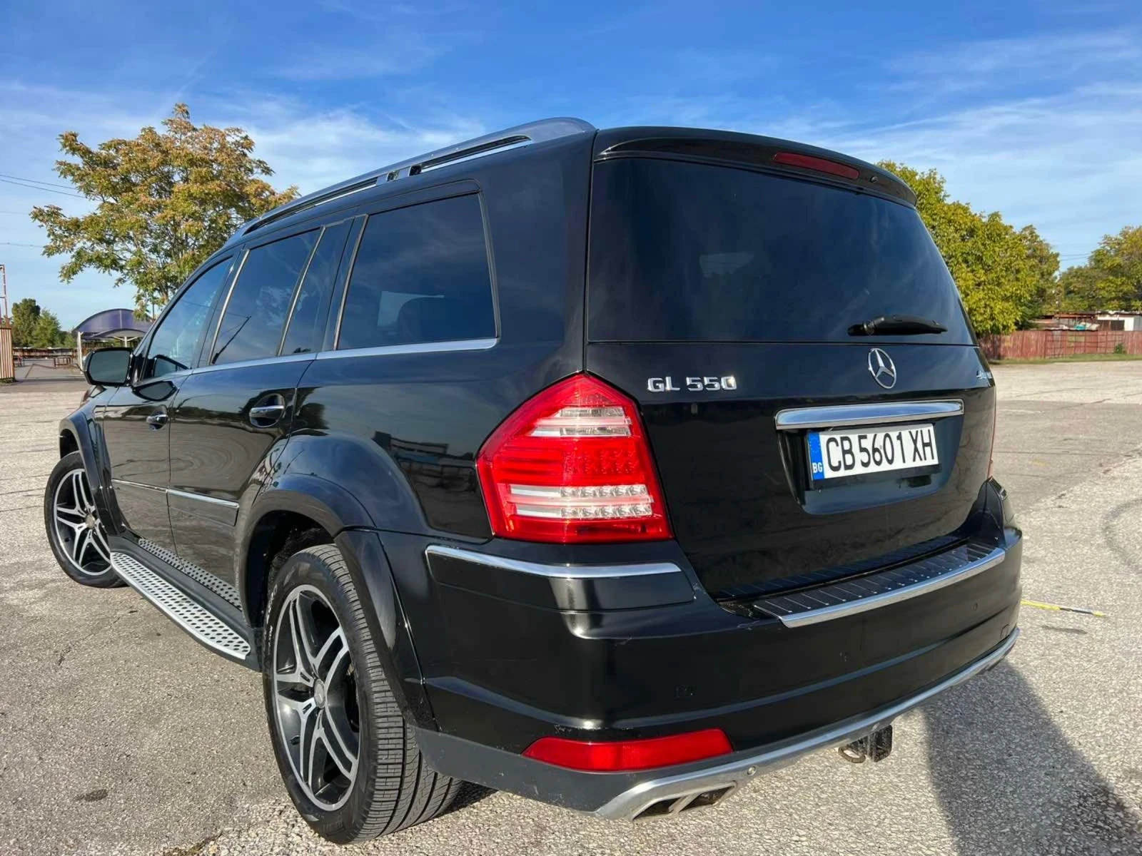 Mercedes-Benz GL 550 4MATIC  - изображение 7