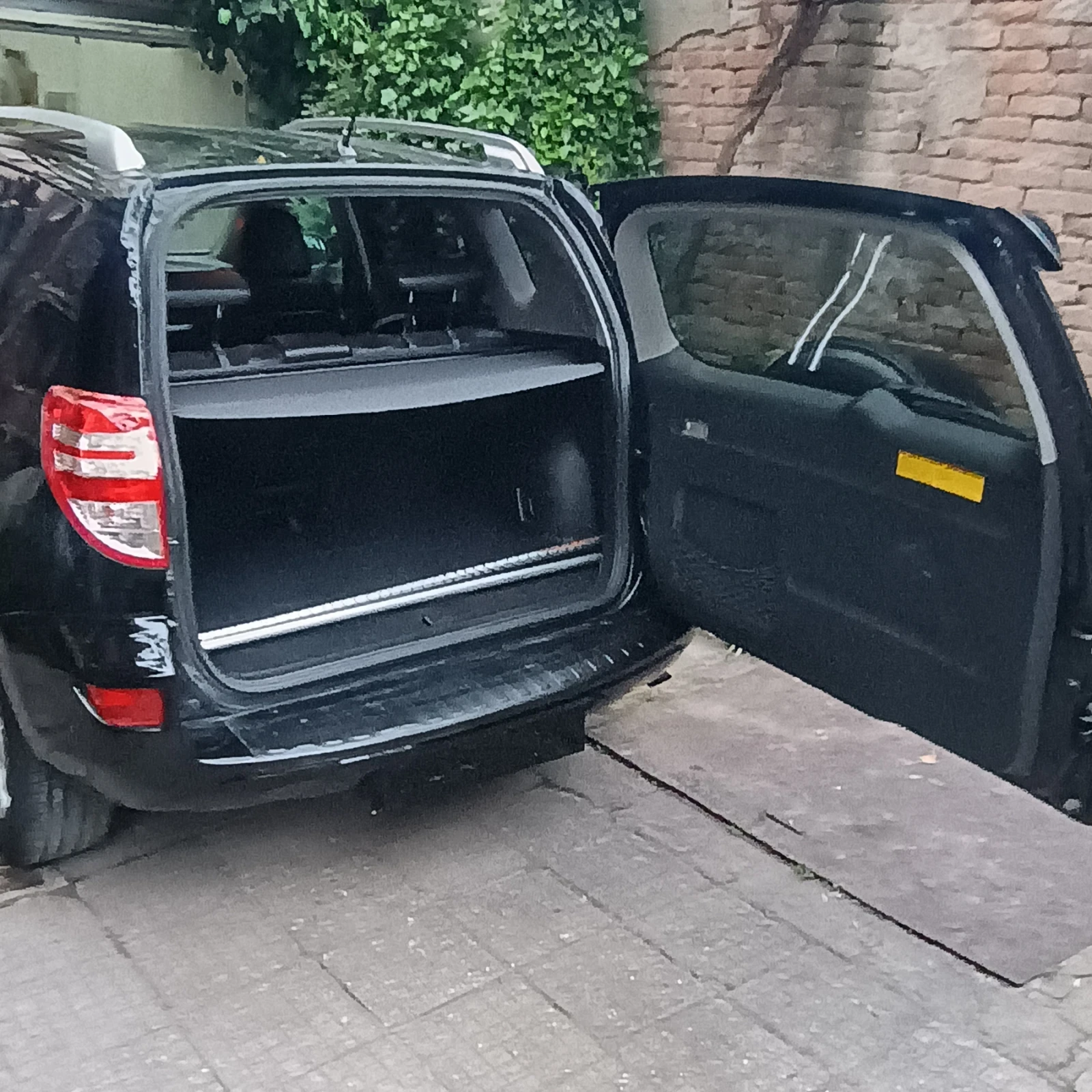 Toyota Rav4  - изображение 7