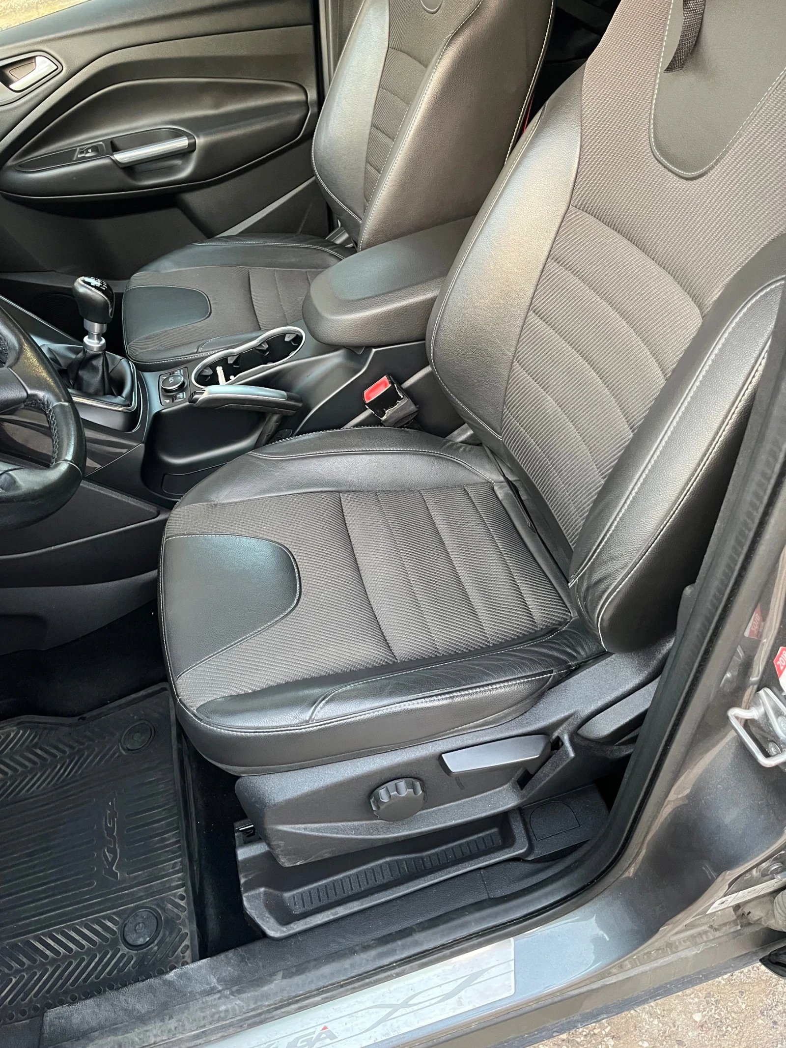 Ford Kuga 2.0 TITANIUM  - изображение 8