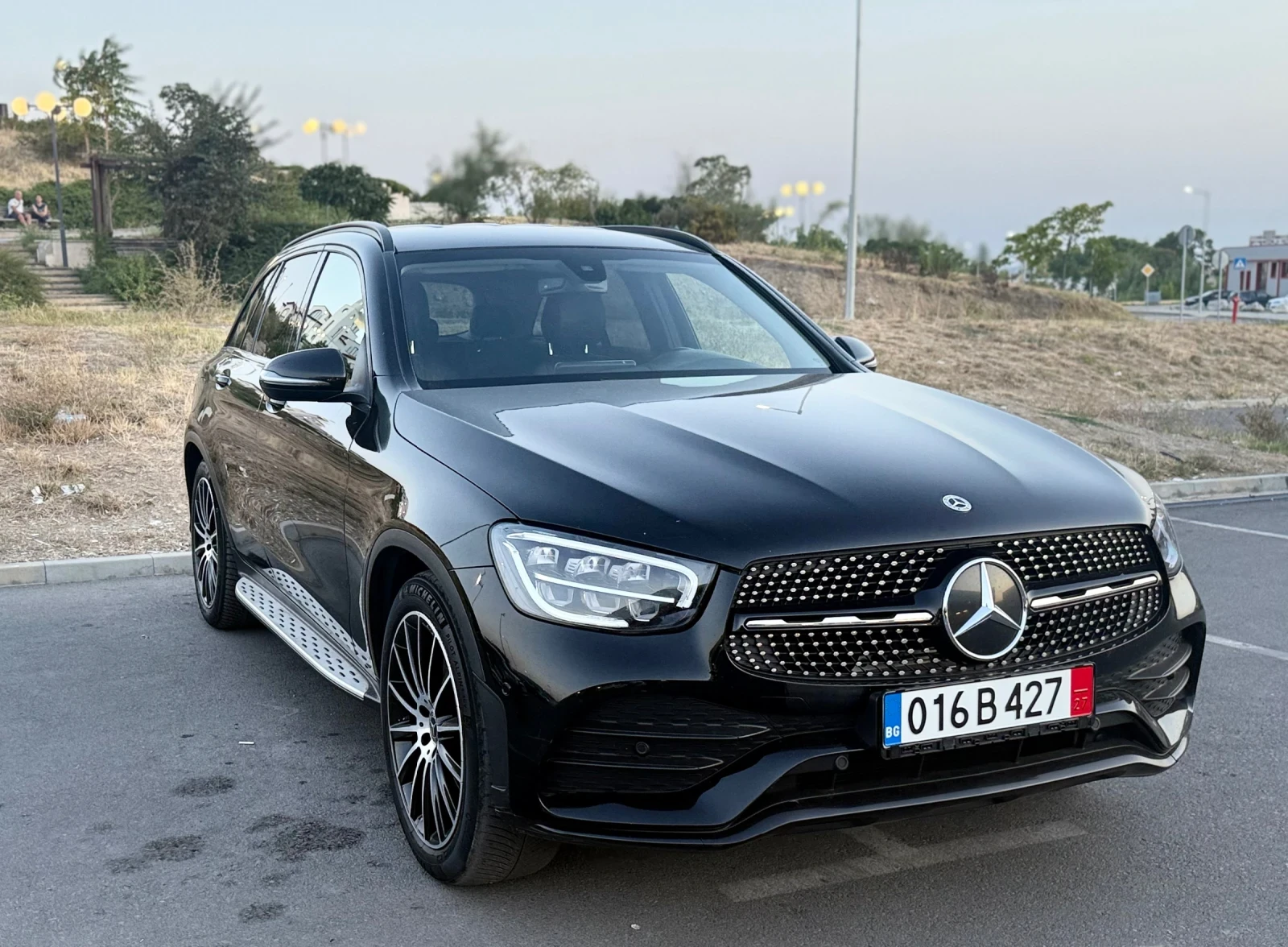 Mercedes-Benz GLC 220 AIRMATIC 4MATIC СОБСТВЕН ЛИЗИНГ - изображение 4