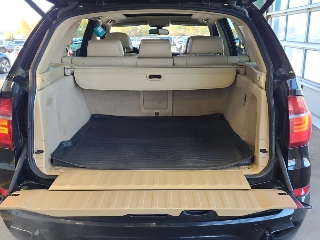 BMW X5 * 50I * CARFAX *    | Mobile.bg   13