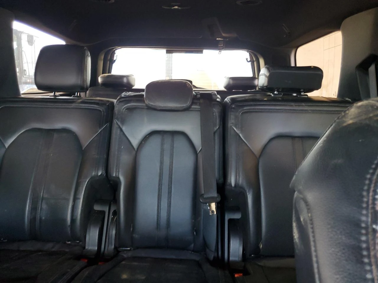 Ford Expedition Limited - изображение 9