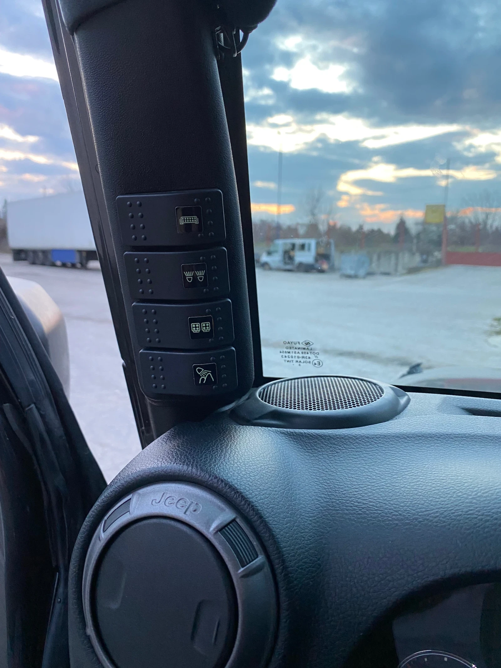 Jeep Wrangler 3.6 284k.c., снимка 14 - Автомобили и джипове - 53991802