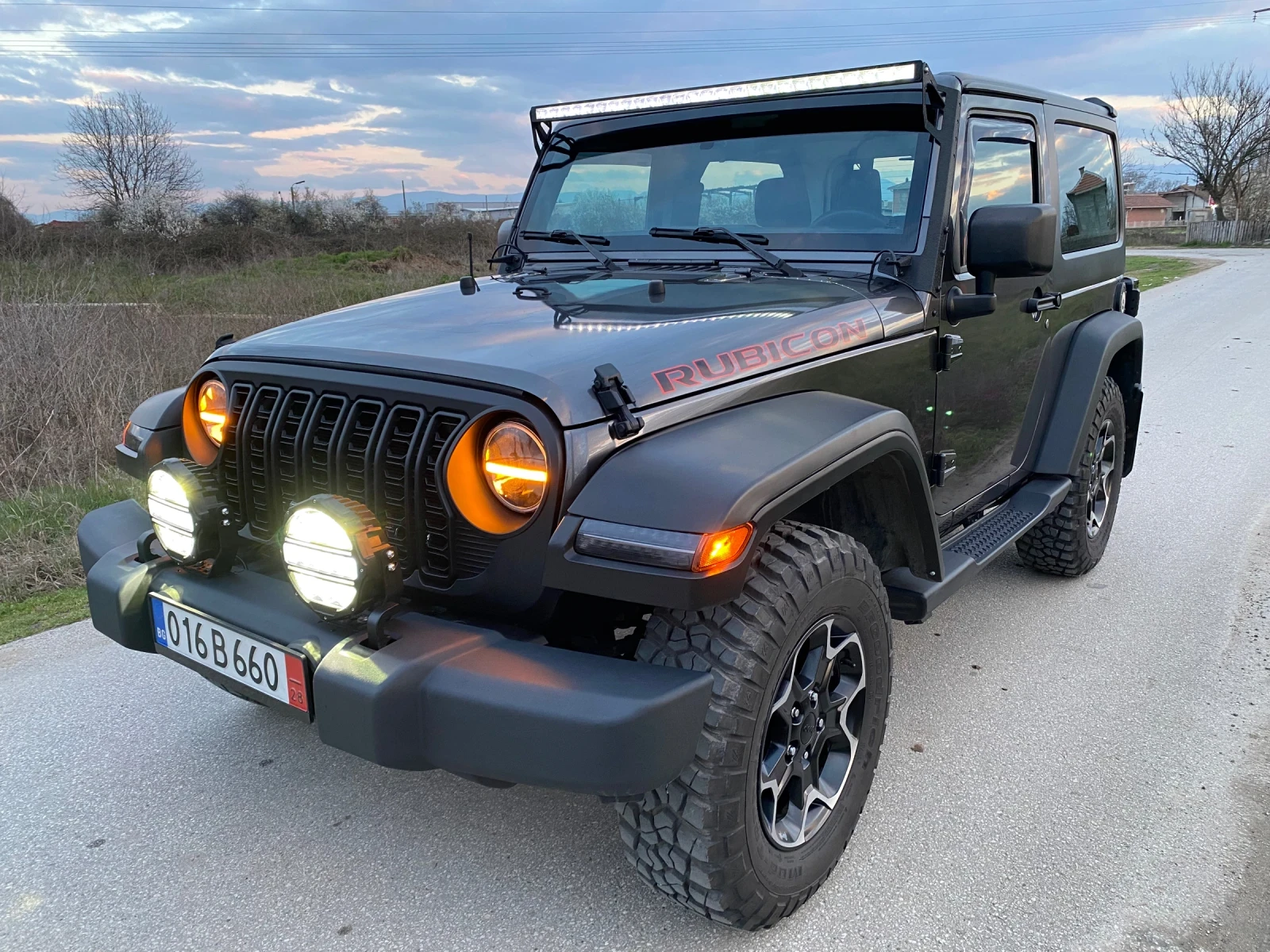 Jeep Wrangler 3.6 284k.c., снимка 2 - Автомобили и джипове - 53991802