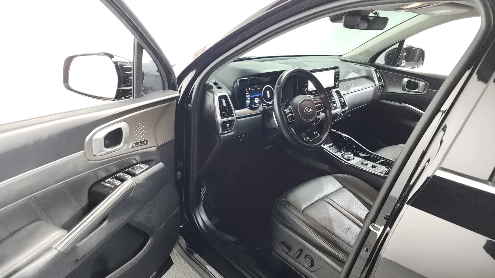 Kia Sorento 2.2 2WD NOBLESSE autogeorge.com, снимка 10 - Автомобили и джипове - 54054504