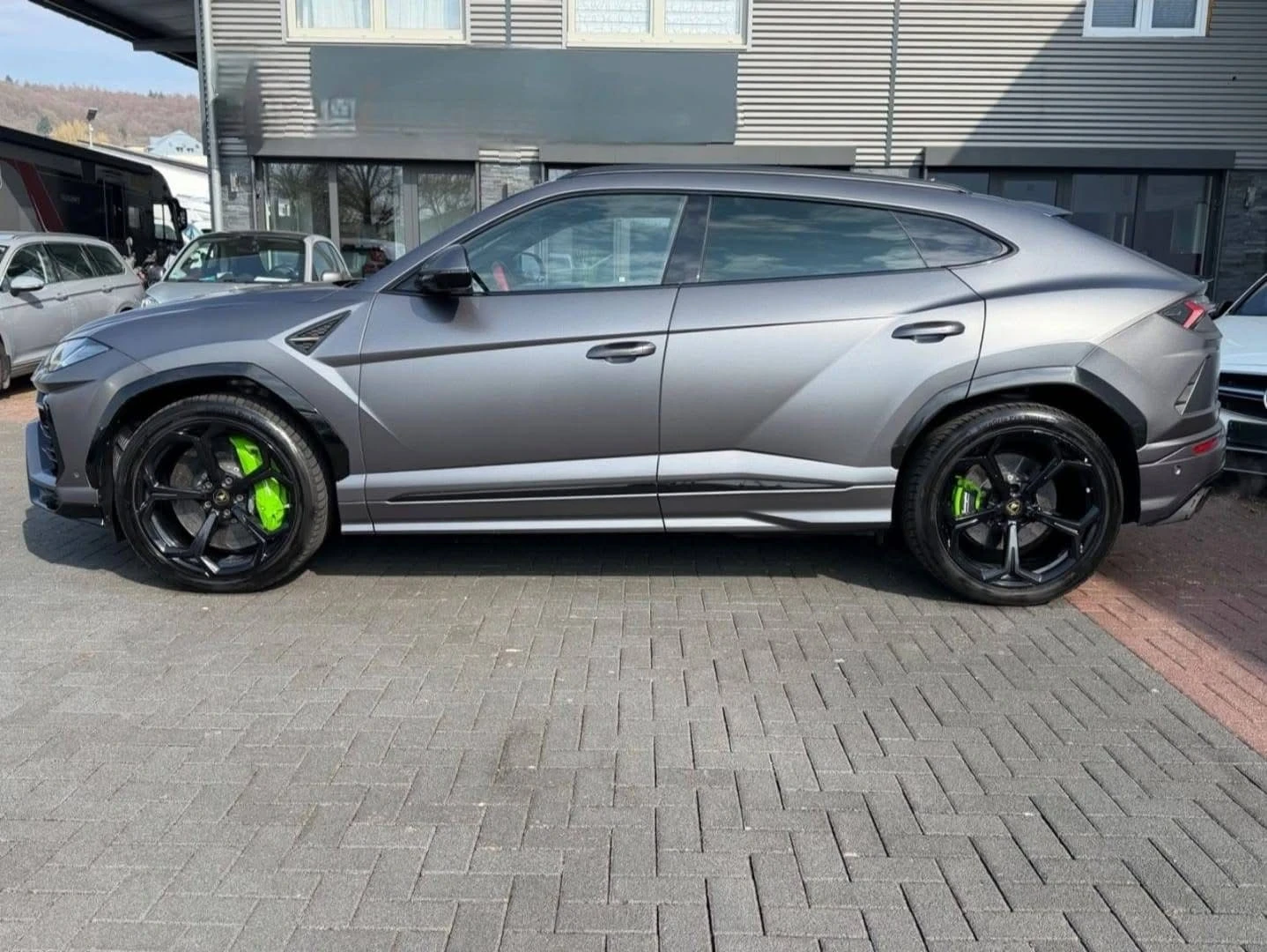 Lamborghini Urus 4.0 V8 CARBON CERAMIC ПАНО B&O 3XTV ЛИЗИНГ 100%, снимка 5 - Автомобили и джипове - 54096184