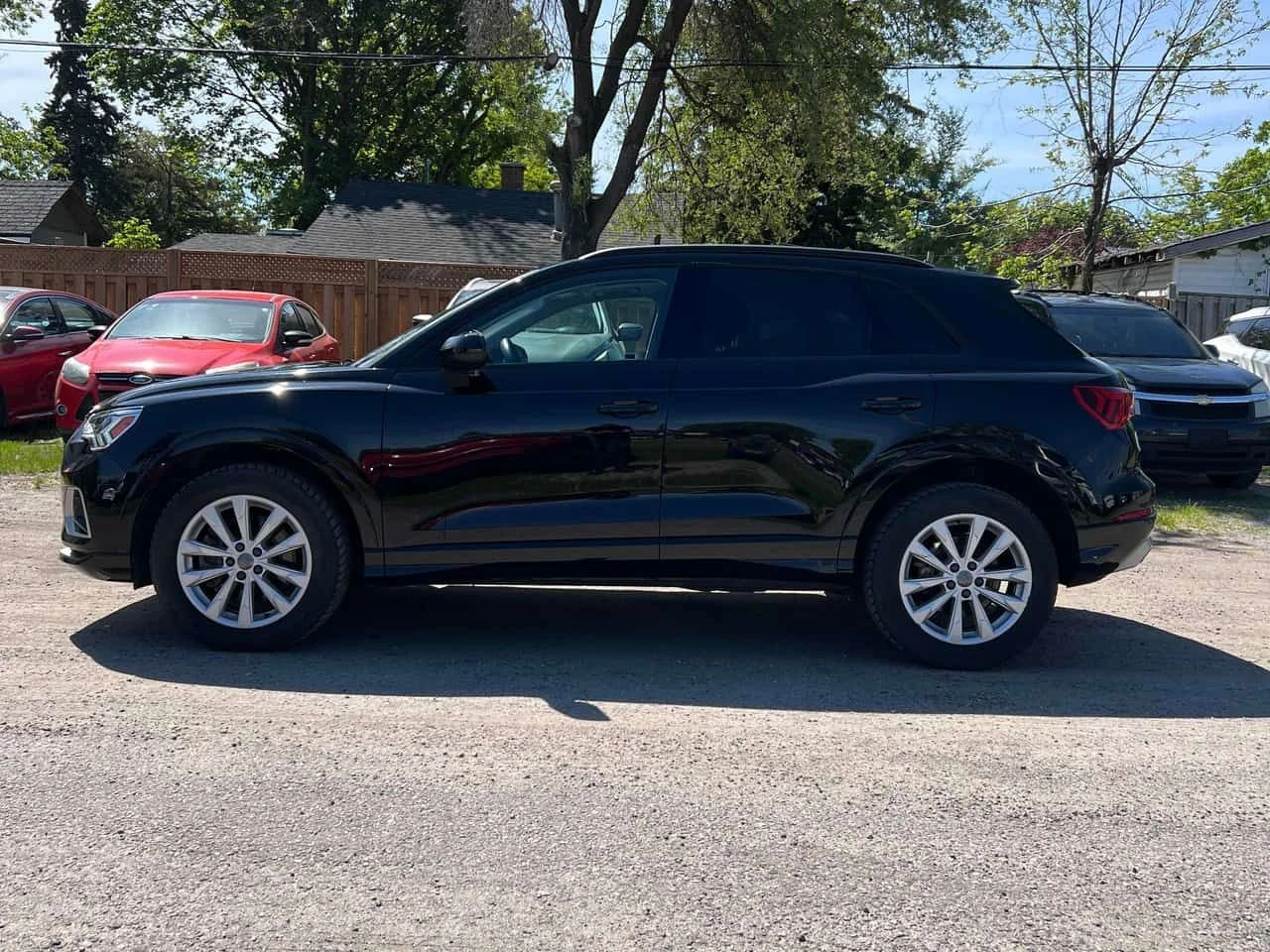 Audi Q3 Komfort| DIGITAL| ПАНОРАМА| CARFAX| АВТОКРЕДИТ, снимка 3 - Автомобили и джипове - 54754519