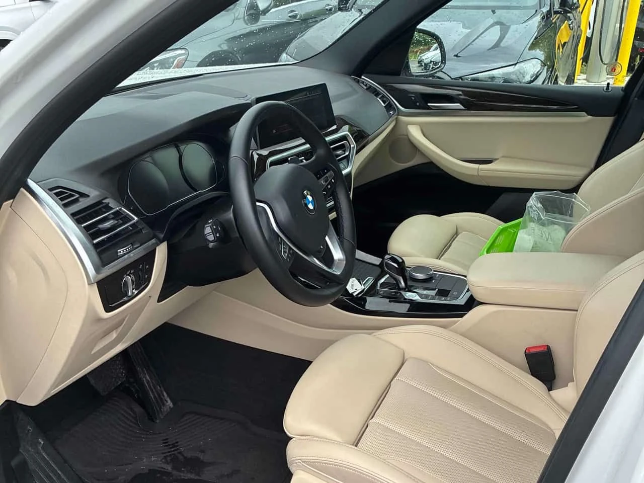 BMW X3 xDrive30i| PANORAMA| ПОДГРЕВИ| ПАМЕТ| 2 ЧИФТА ГУМИ, снимка 6 - Автомобили и джипове - 54859942