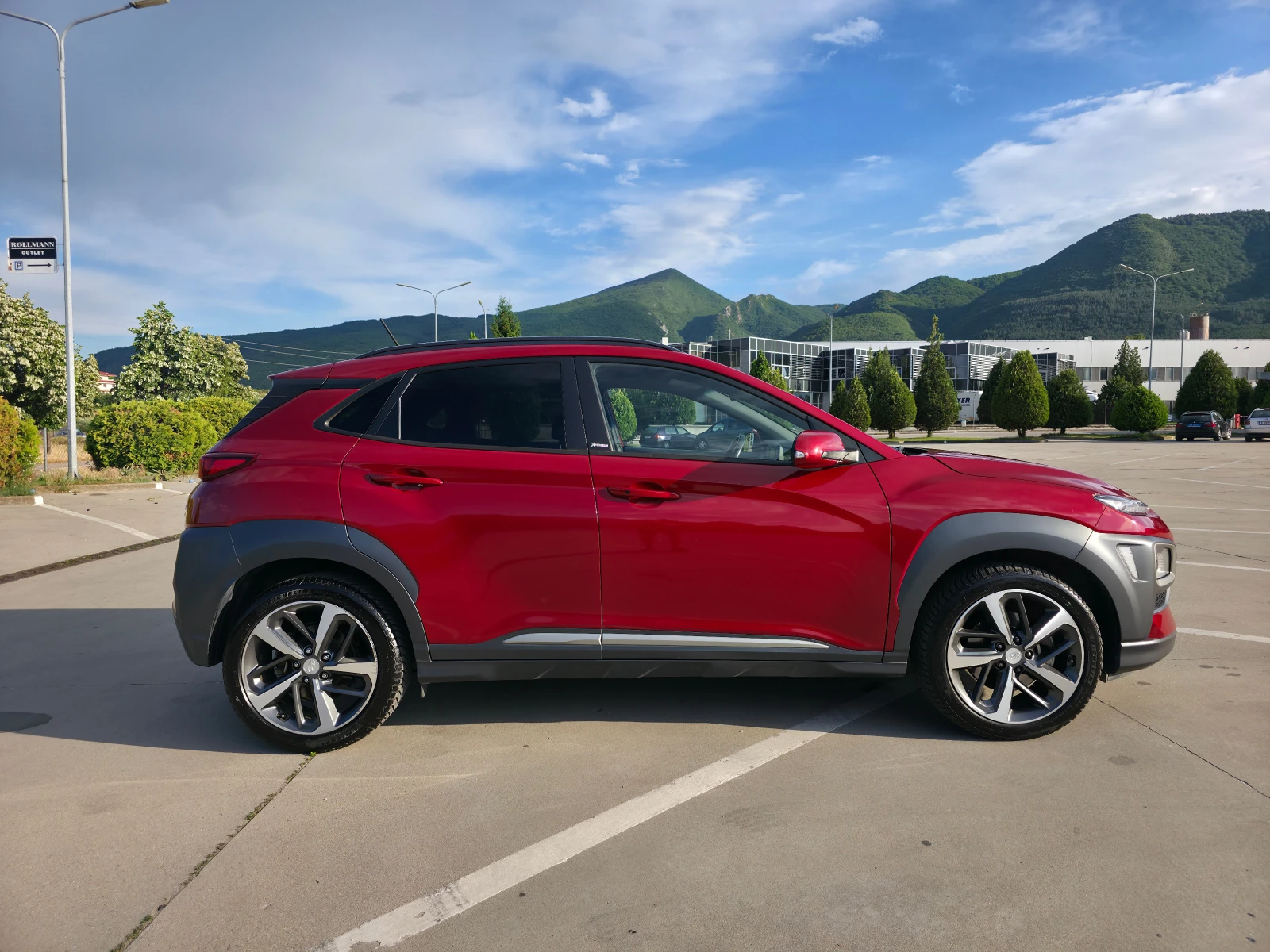 Hyundai Kona 1.6CRDI 4WD Аutomatik Xpossible, снимка 8 - Автомобили и джипове - 55130645