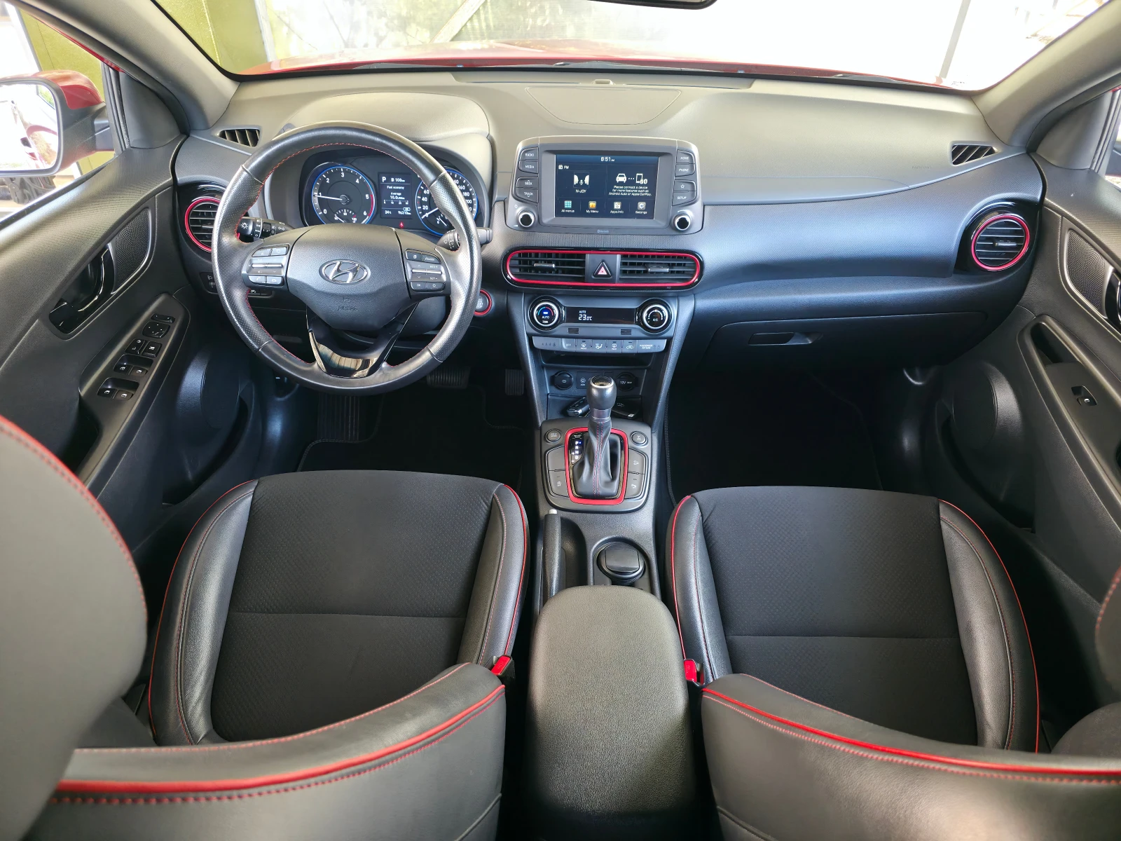 Hyundai Kona 1.6CRDI 4WD Аutomatik Xpossible, снимка 9 - Автомобили и джипове - 55130645