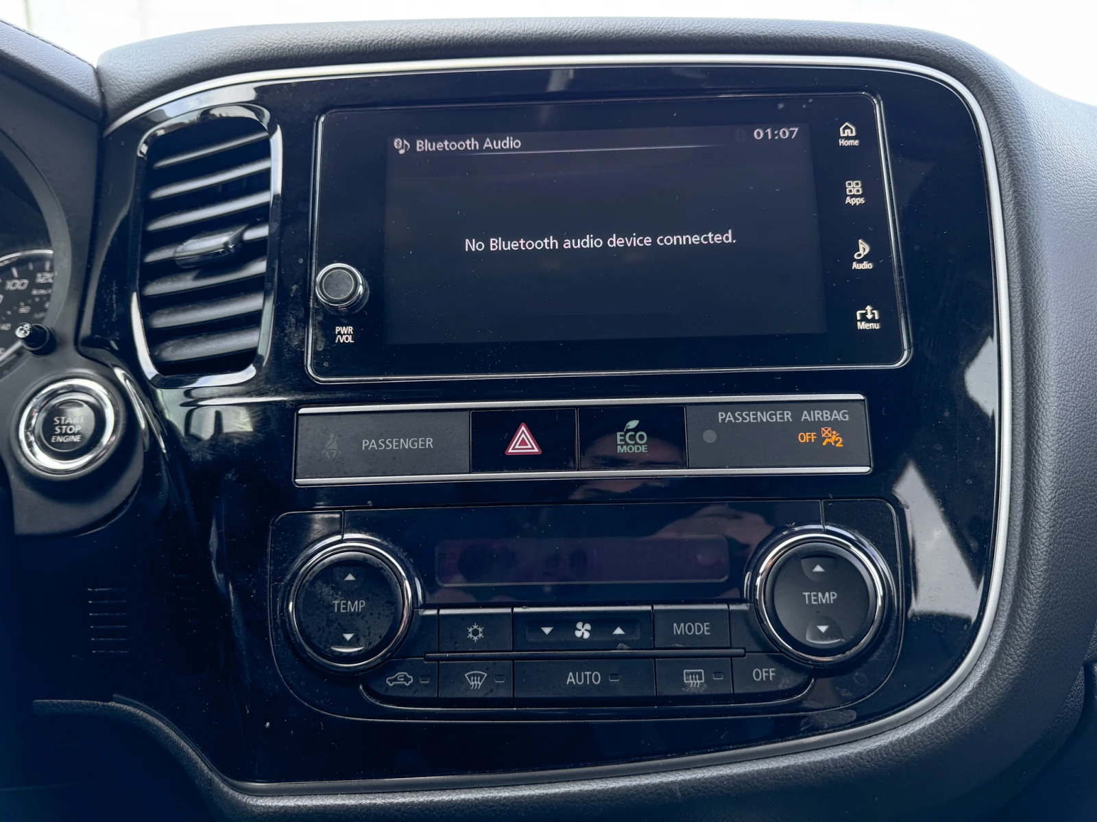 Mitsubishi Outlander Se Black 3.0 V6 7 места Шибидах, снимка 10 - Автомобили и джипове - 55477067