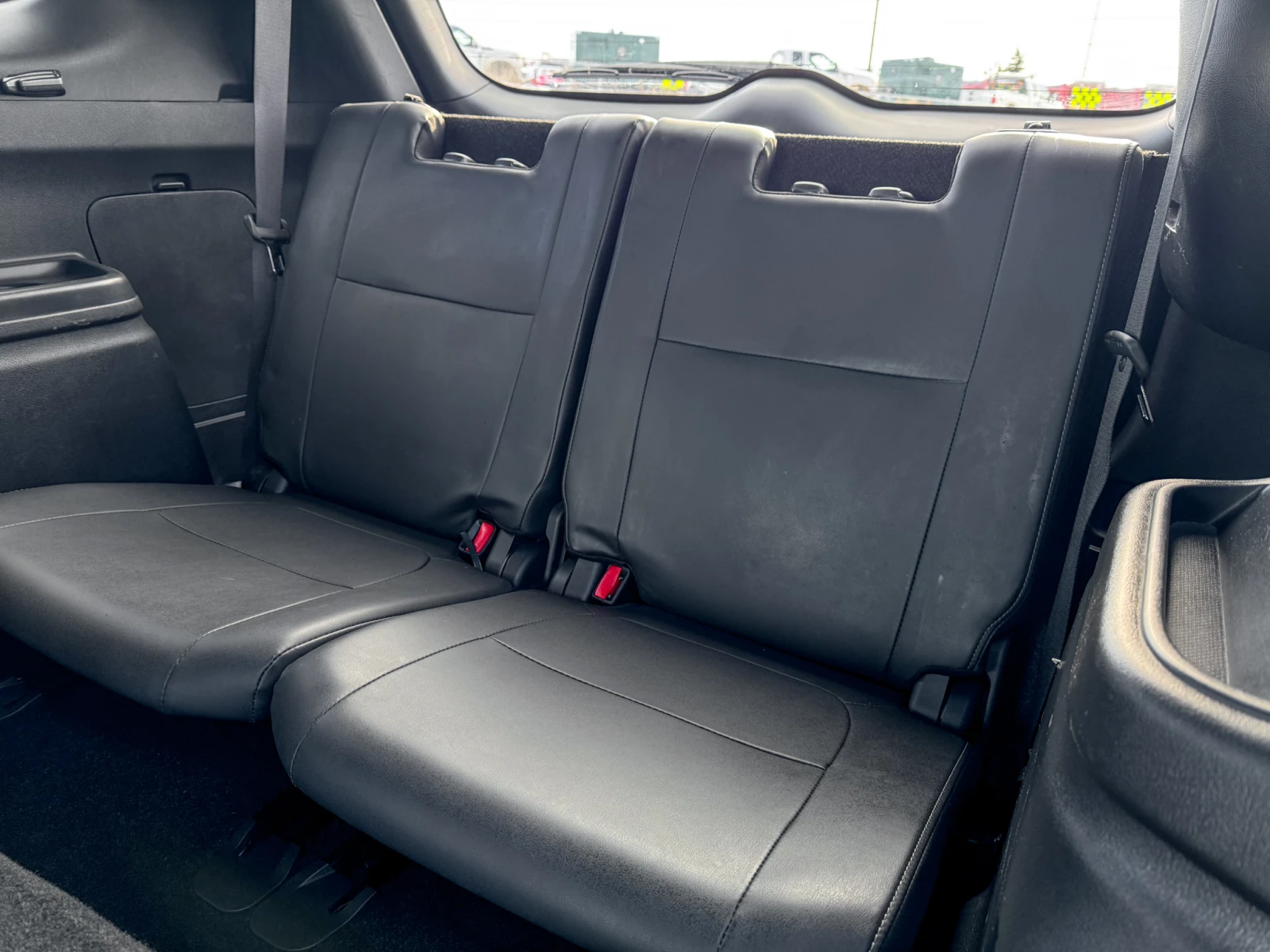 Mitsubishi Outlander Se Black 3.0 V6 7 места Шибидах, снимка 14 - Автомобили и джипове - 55477067