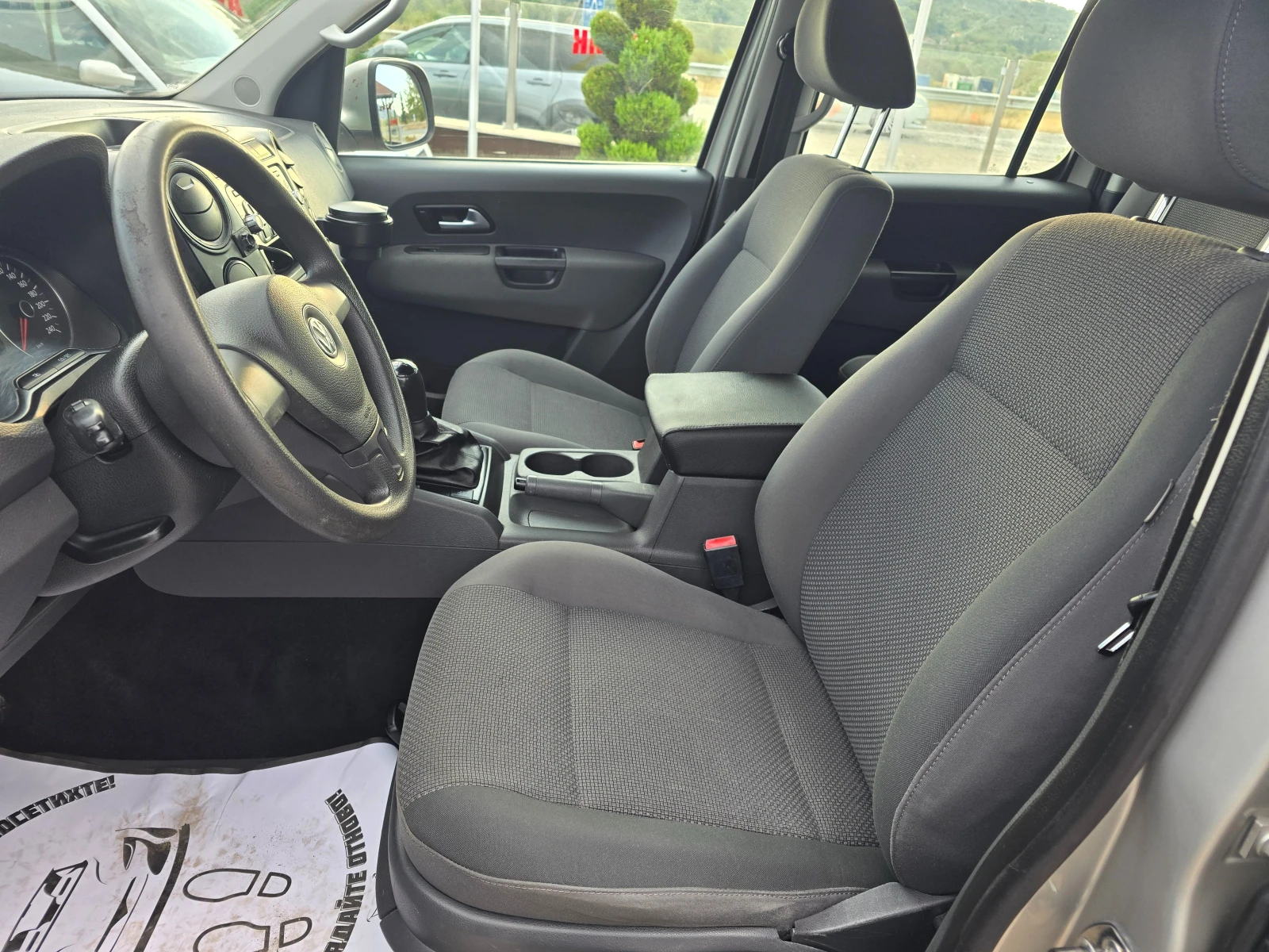 VW Amarok 2.0TDI 122кс 4MOTION, снимка 13 - Автомобили и джипове - 56269263