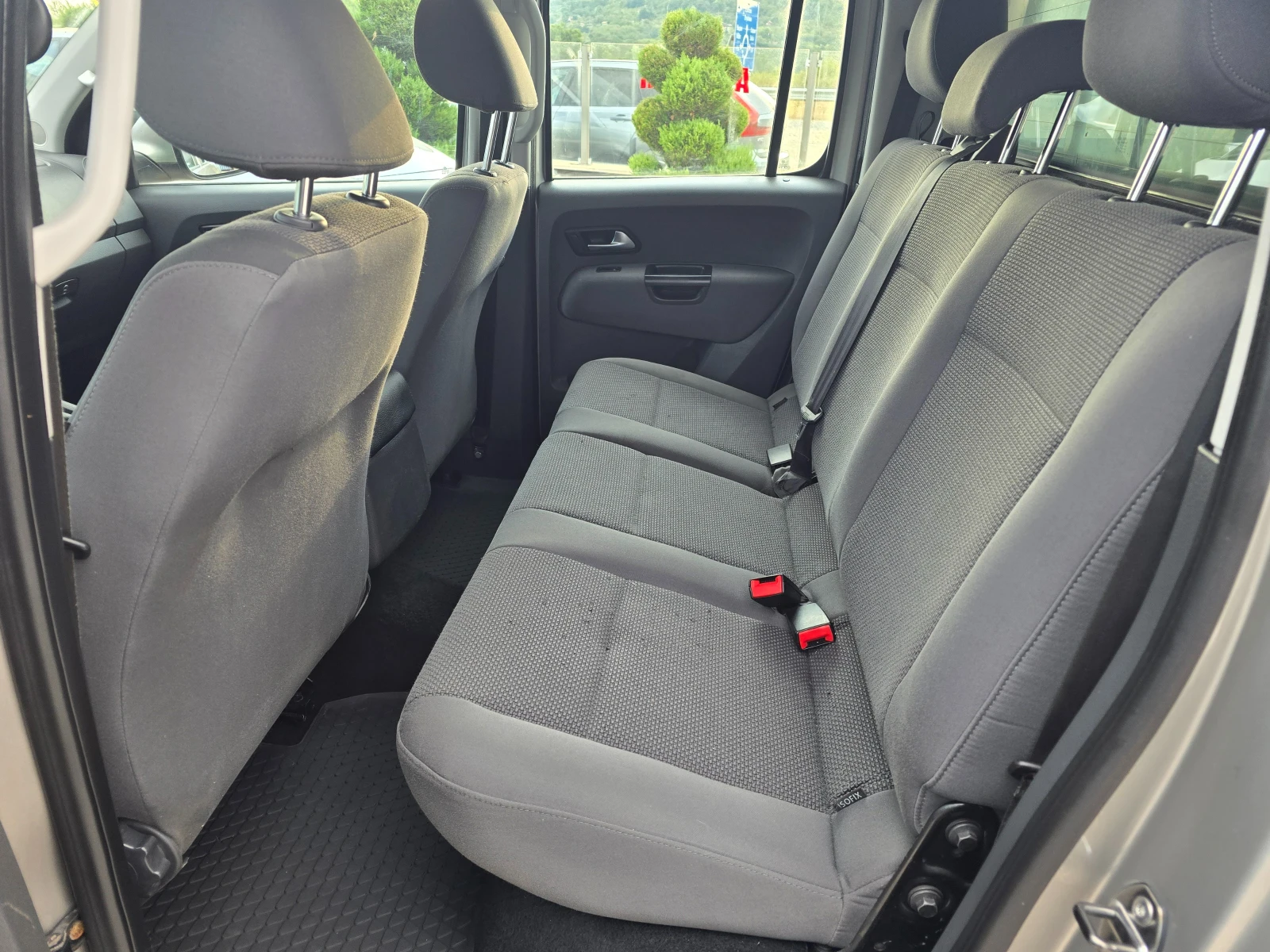 VW Amarok 2.0TDI 122кс 4MOTION, снимка 14 - Автомобили и джипове - 56269263