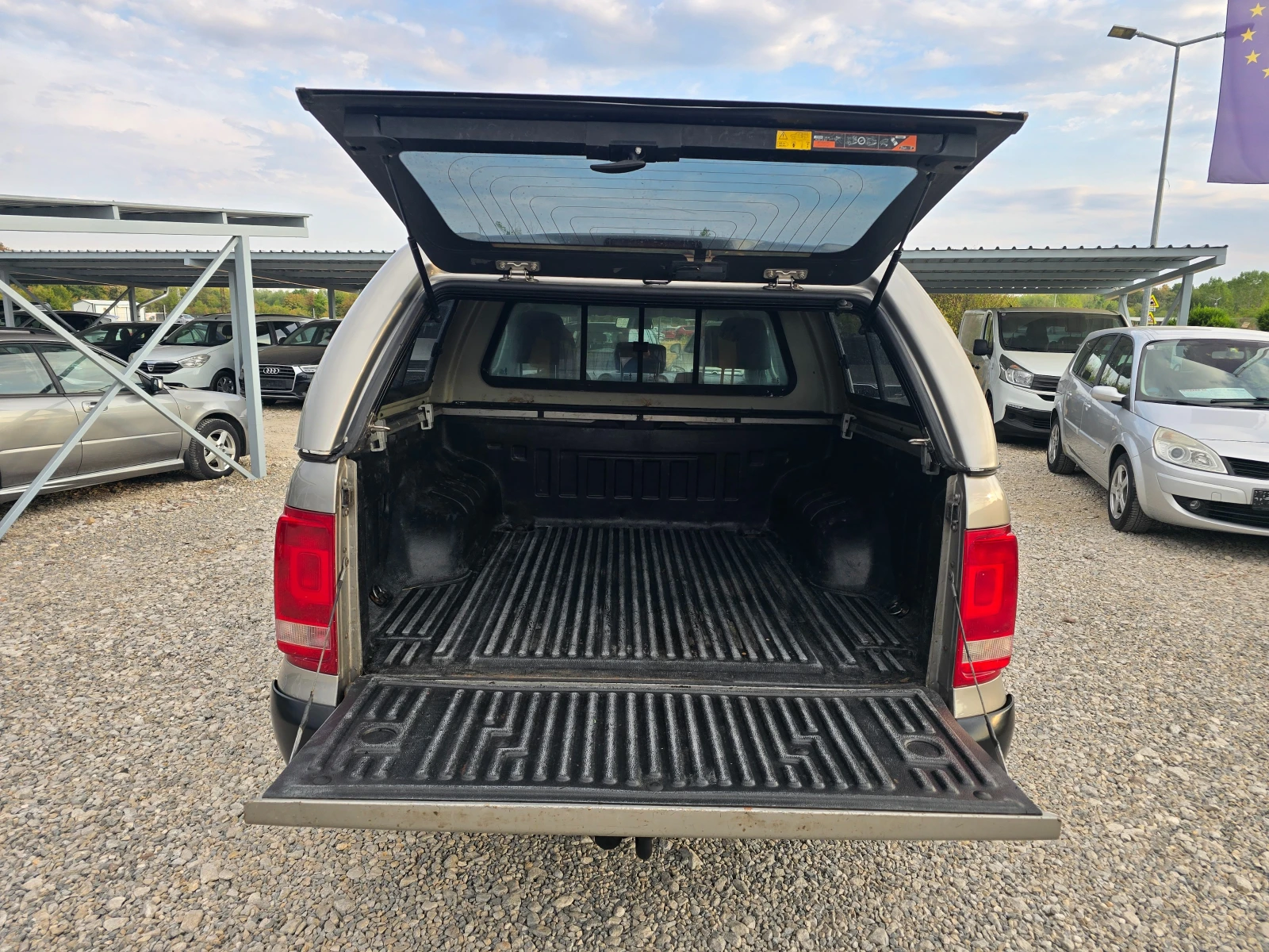 VW Amarok 2.0TDI 122кс 4MOTION, снимка 15 - Автомобили и джипове - 56269263