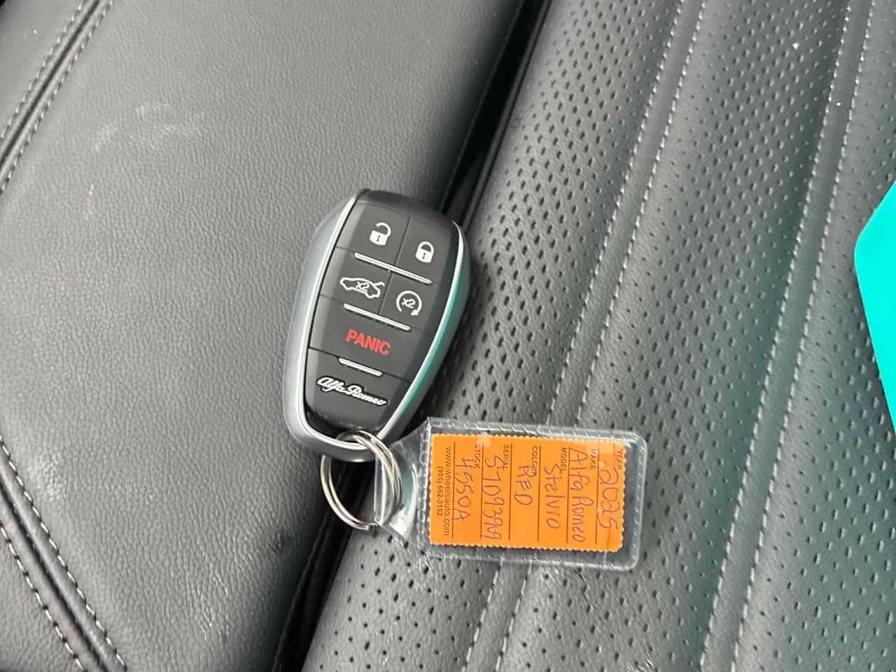 Alfa Romeo Stelvio  AWD / Harman Kardon / Distronic / ����������  | Mobile.bg � ����������� 15