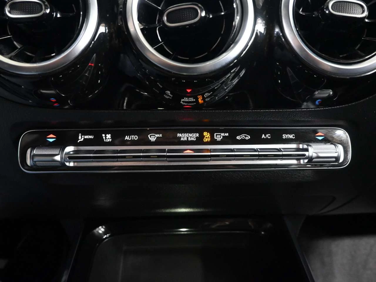 Mercedes-Benz GLA 250 4MATIC* ����* ���������*  | Mobile.bg � ����������� 16