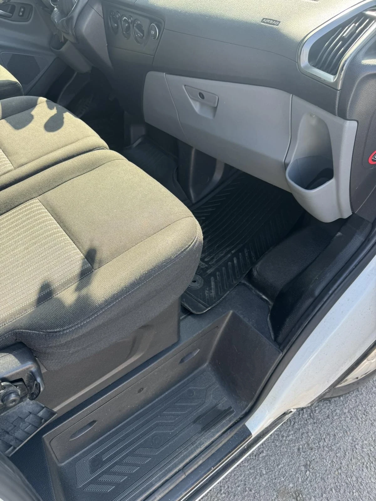 Ford Transit Custom 2.2 Дизел, снимка 6 - Бусове и автобуси - 53871968